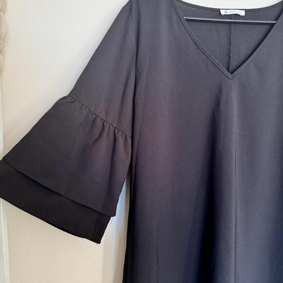 Cupshe short black dress with layered sleeves - Picture 2 of 5